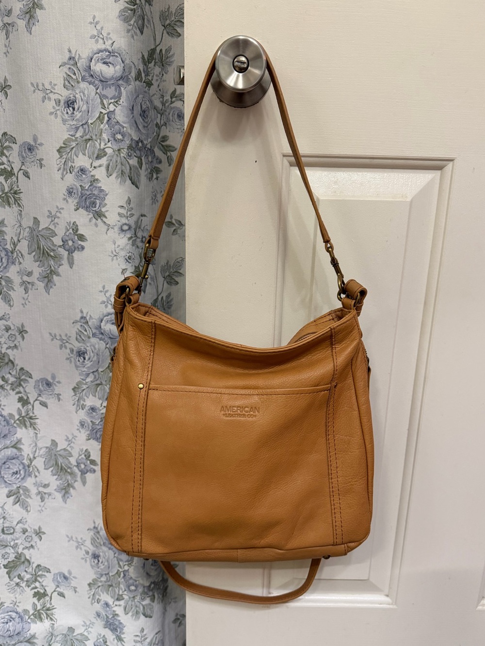 American leather co Austin shoulder bag